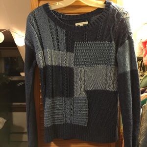American Eagle sweater, size S